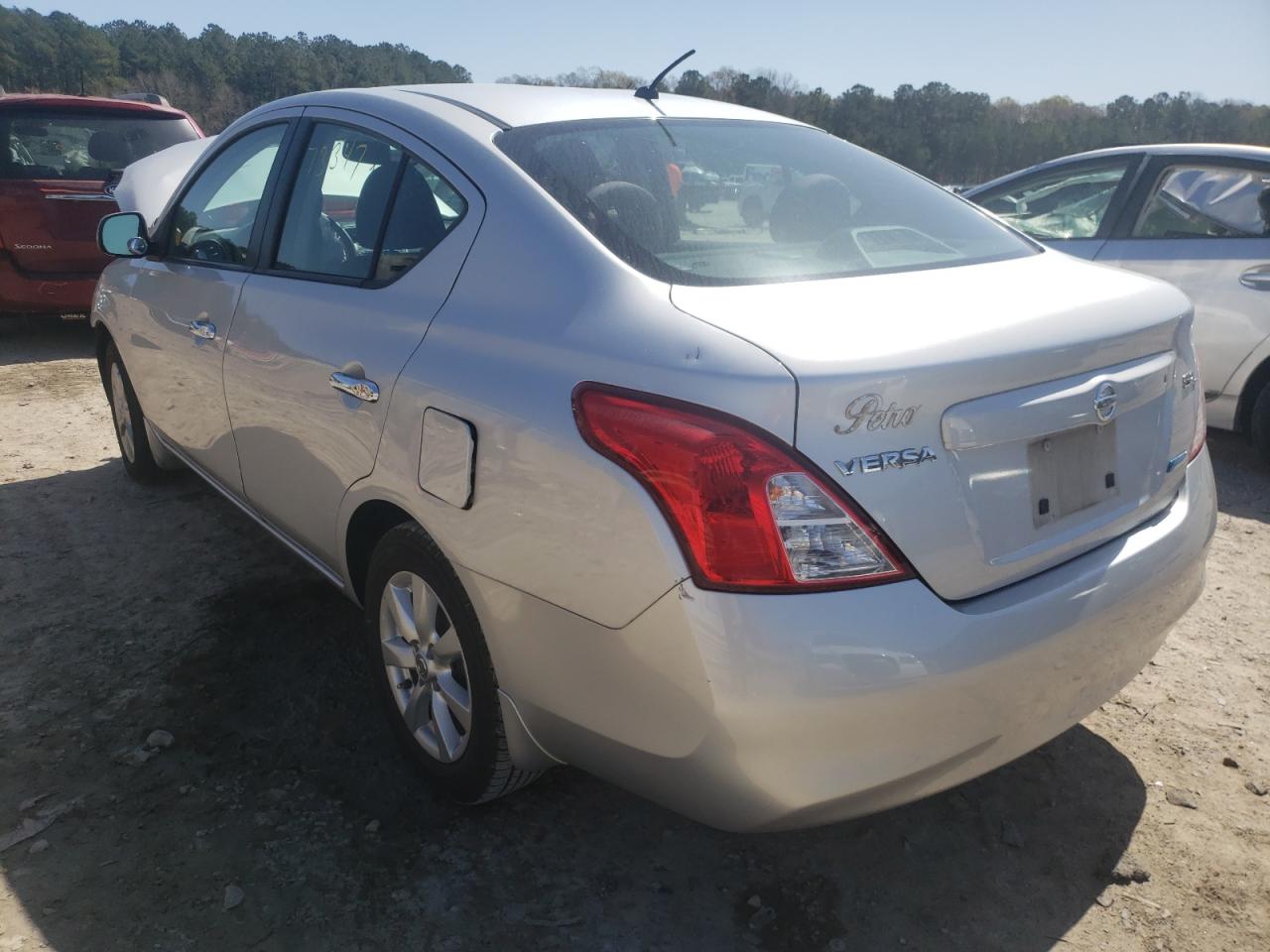Photo 3 from auction – 2012 NISSAN VERSA S with VIN 3N1CN7APXCL900823