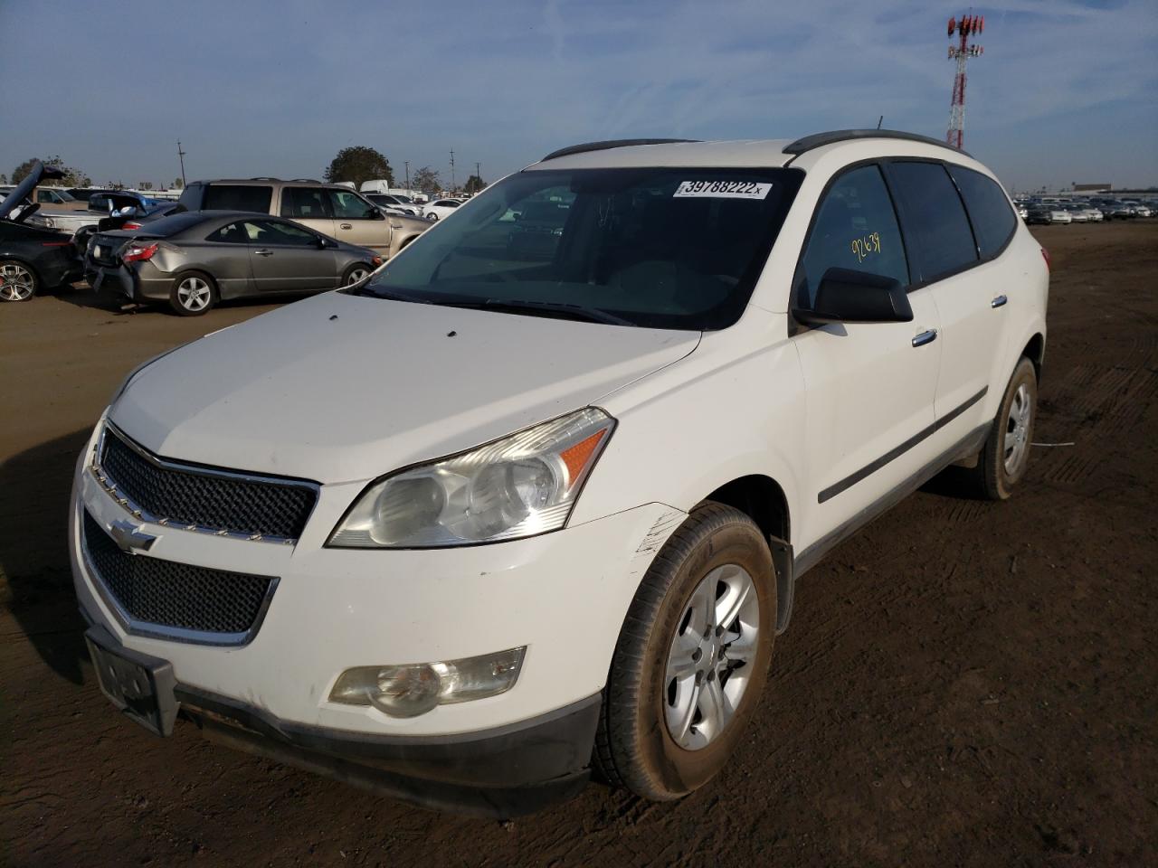 Photo 2 from auction – 2011 CHEVROLET TRAVERSE L with VIN 1GNKVEEDXBJ251342