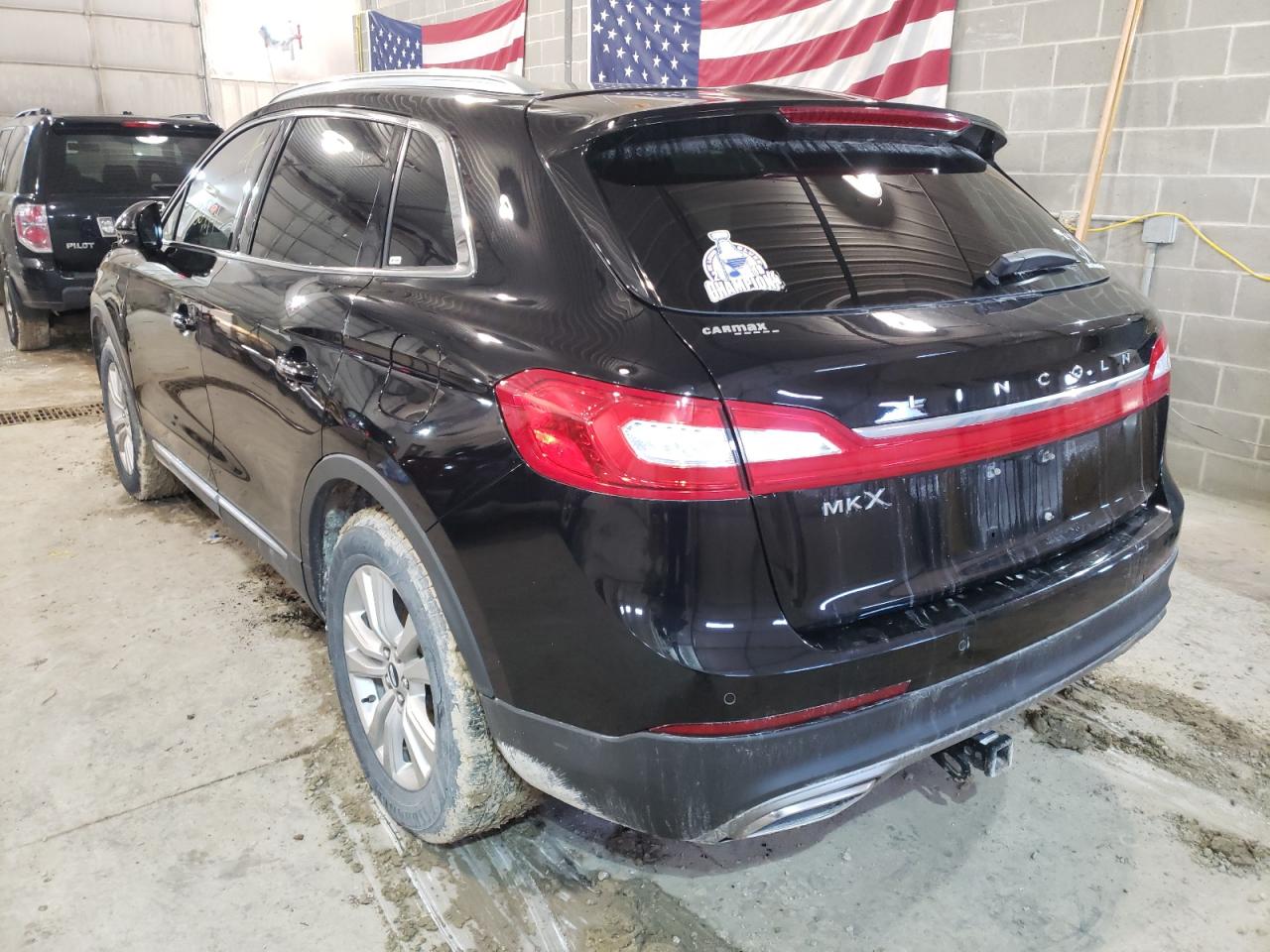 Photo 3 from auction – 2017 LINCOLN MKX PREMIE with VIN 2LMPJ6JRXHBL14776