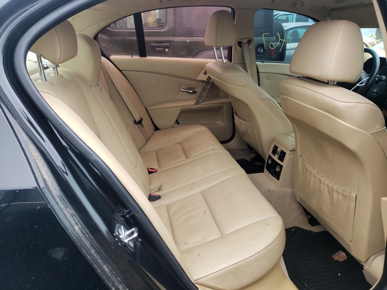 Photo 6 from auction – 2007 BMW 530 XI with VIN WBANF73547CU22511