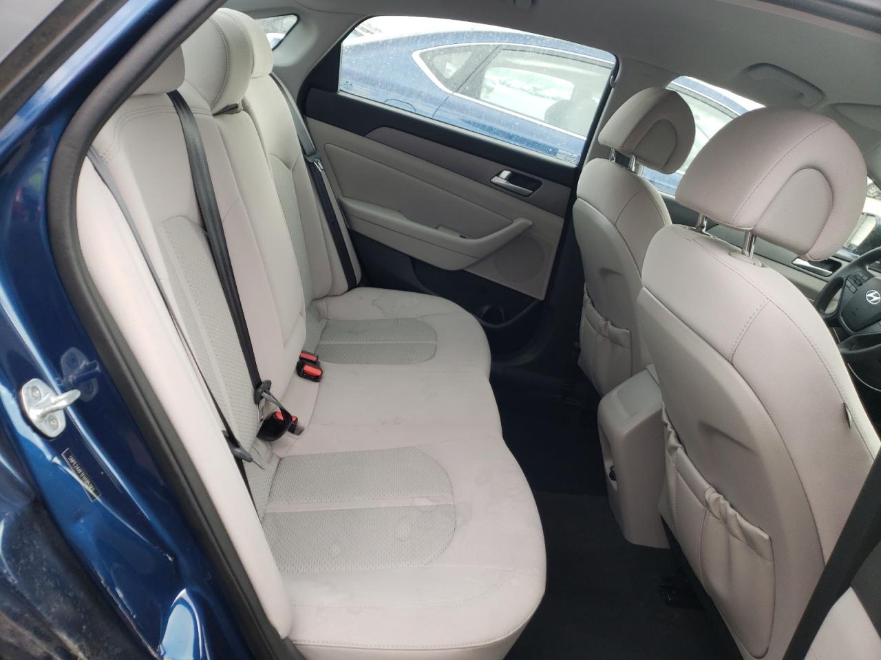 Photo 6 from auction – 2015 HYUNDAI SONATA SE with VIN 5NPE24AF1FH185343