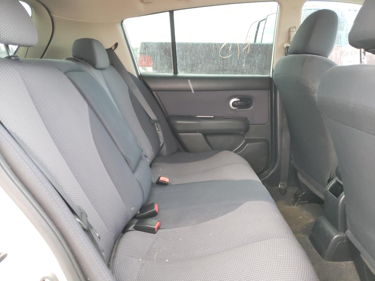 Photo 6 from auction – 2009 NISSAN VERSA S with VIN 3N1BC13EX9L405685