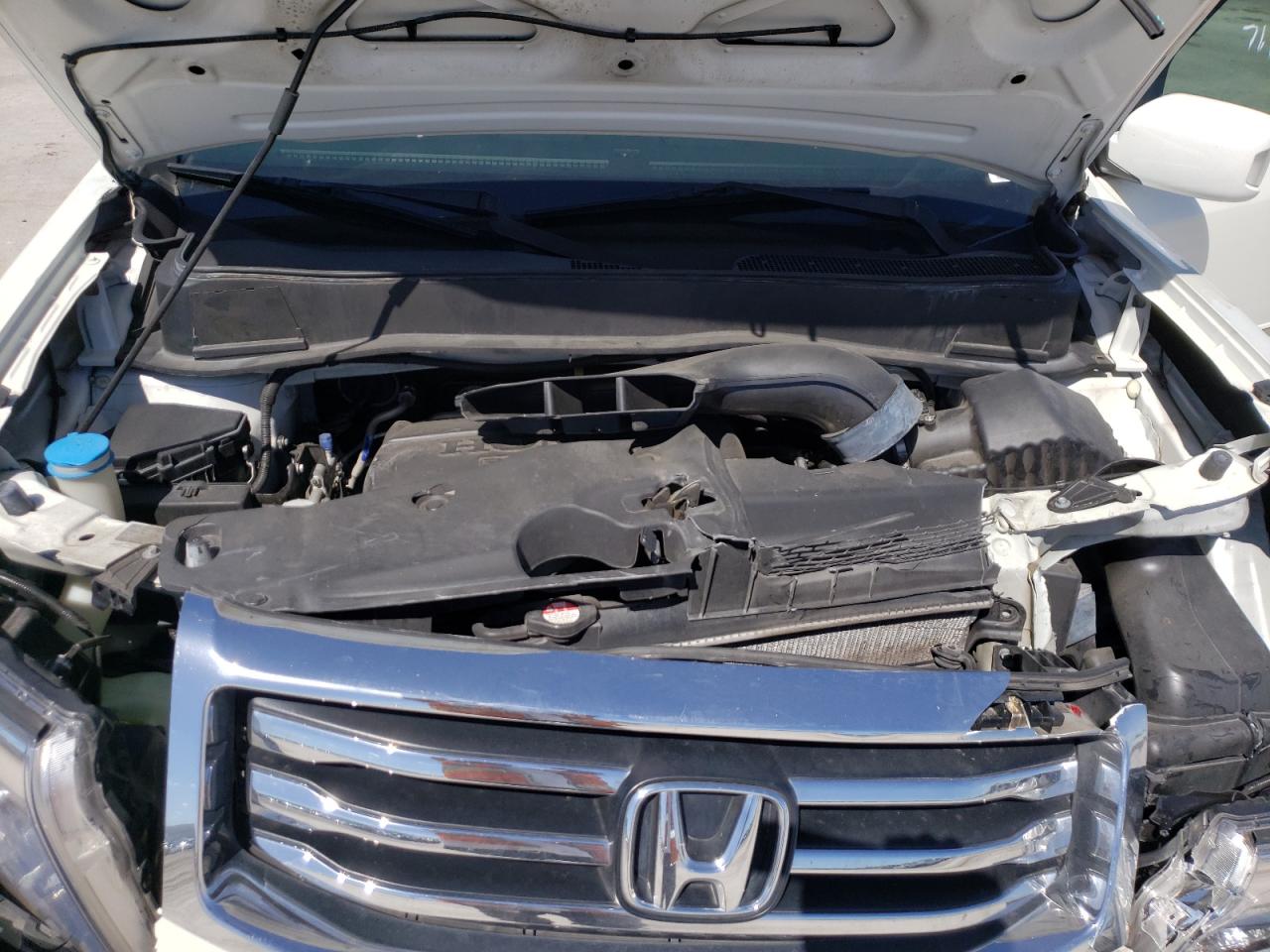 Photo 7 from auction – 2015 HONDA PILOT TOUR with VIN 5FNYF3H94FB008313