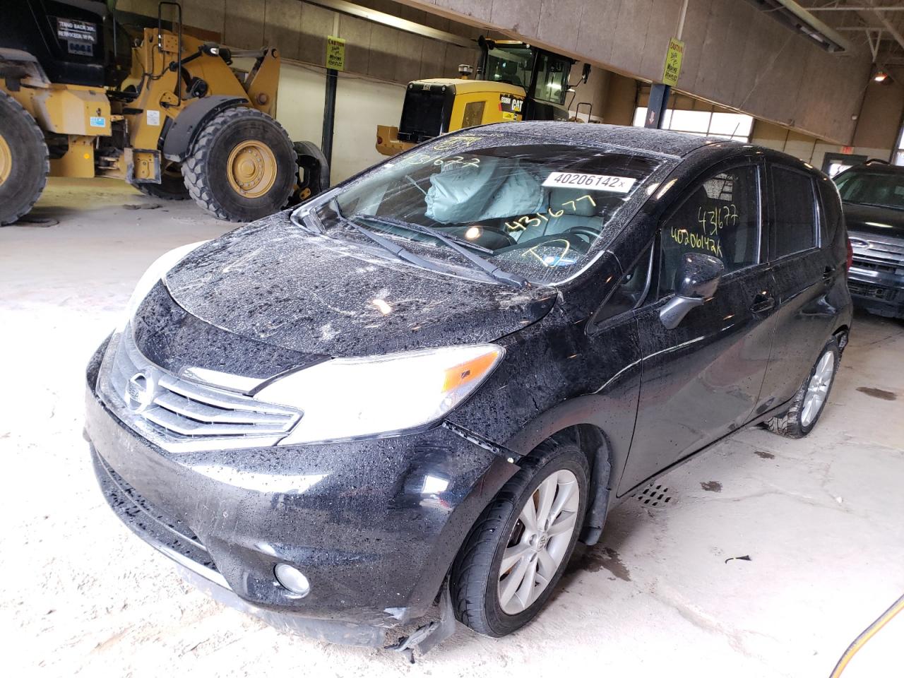 Photo 2 from auction – 2015 NISSAN VERSA NOTE with VIN 3N1CE2CP7FL431677