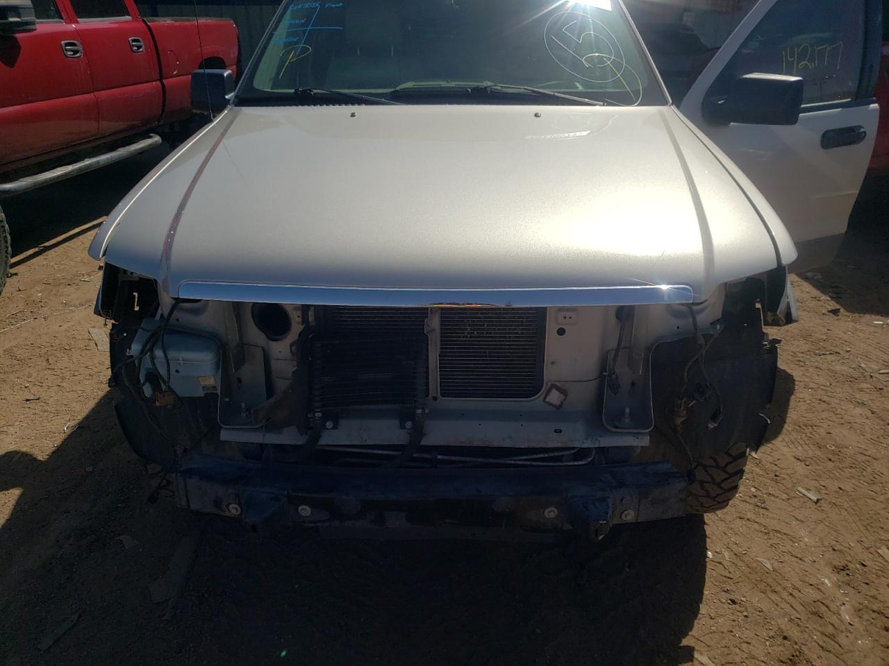 صورة رقم 7 من المزاد - 2006 FORD EXPLORER X مع VIN 1FMEU73E16UA45200