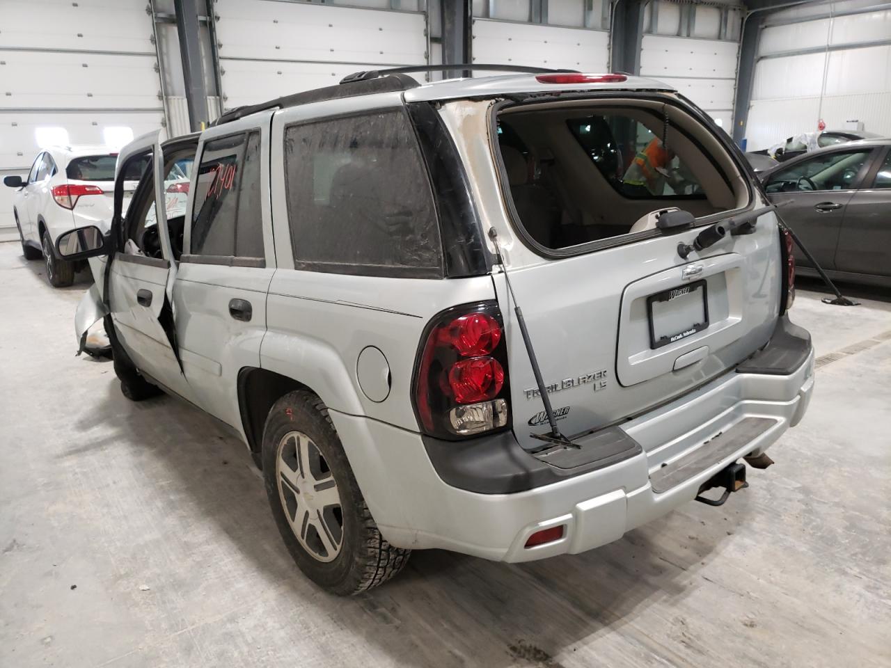 Photo 3 from auction – 2007 CHEVROLET TRAILBLAZE with VIN 1GNDT13S072107972