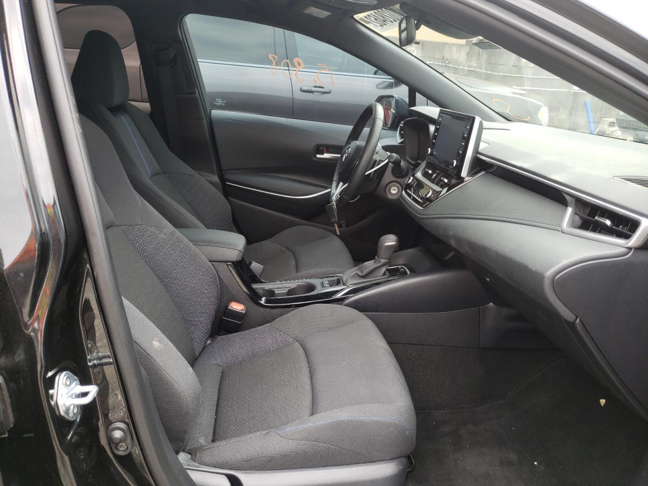 Photo 5 from auction – 2021 TOYOTA COROLLA SE with VIN 5YFS4MCE3MP076223