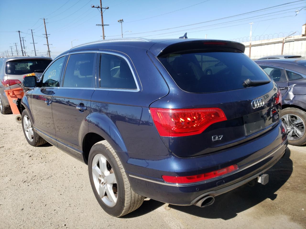 Photo 3 from auction – 2015 AUDI Q7 PREMIUM with VIN WA1LGAFE3FD020000