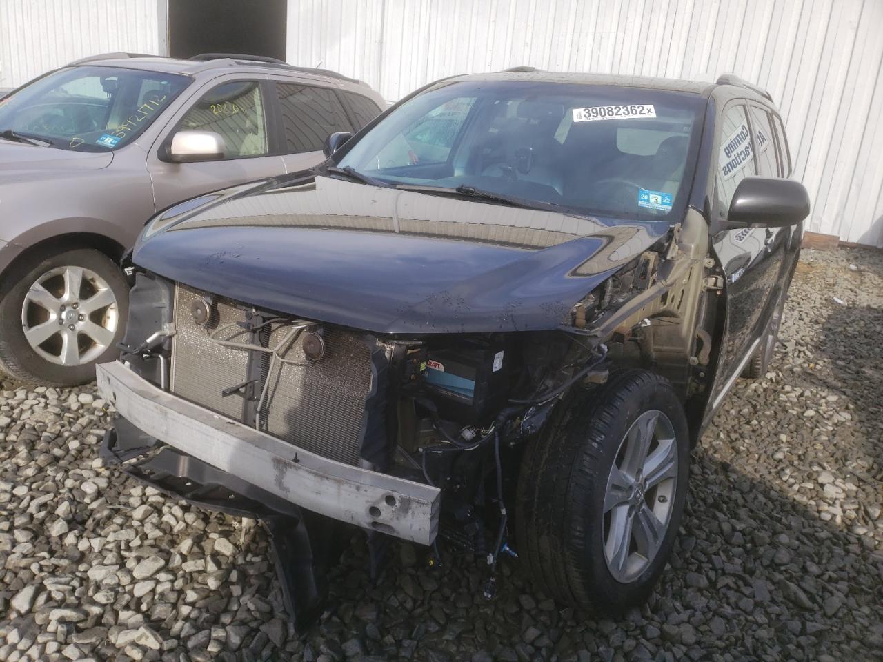Photo 2 from auction – 2013 TOYOTA HIGHLANDER with VIN 5TDDK3EH0DS207681