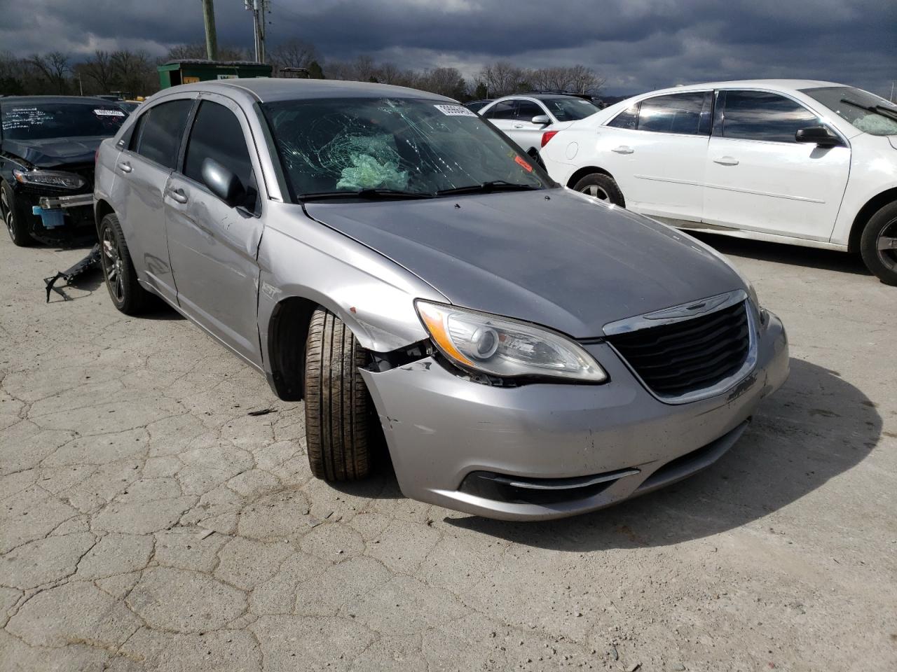CHRYSLER 200 LX 2013 with VIN 1C3CCBAB9DN648238 - Photo from auction