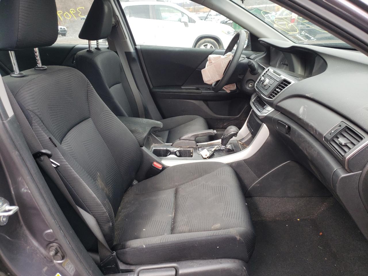 Photo 5 from auction – 2014 HONDA ACCORD LX with VIN 1HGCR2F3XEA185080