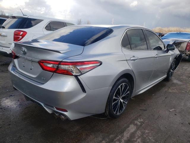 Photo 4 from auction – 2018 TOYOTA CAMRY L with VIN 4T1B11HK4JU650845