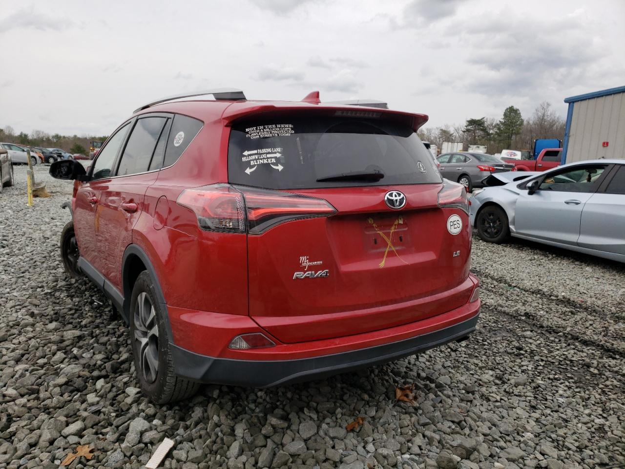 Photo 3 from auction – 2016 TOYOTA RAV4 LE with VIN 2T3ZFREV7GW242689