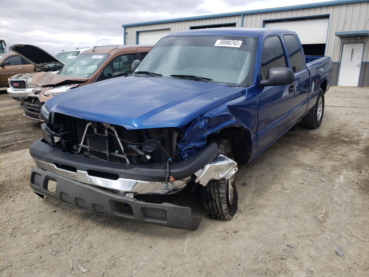 Foto 2 de la subasta – 2004 CHEVROLET SILVERADO con VIN 1GCEK19T84E348771