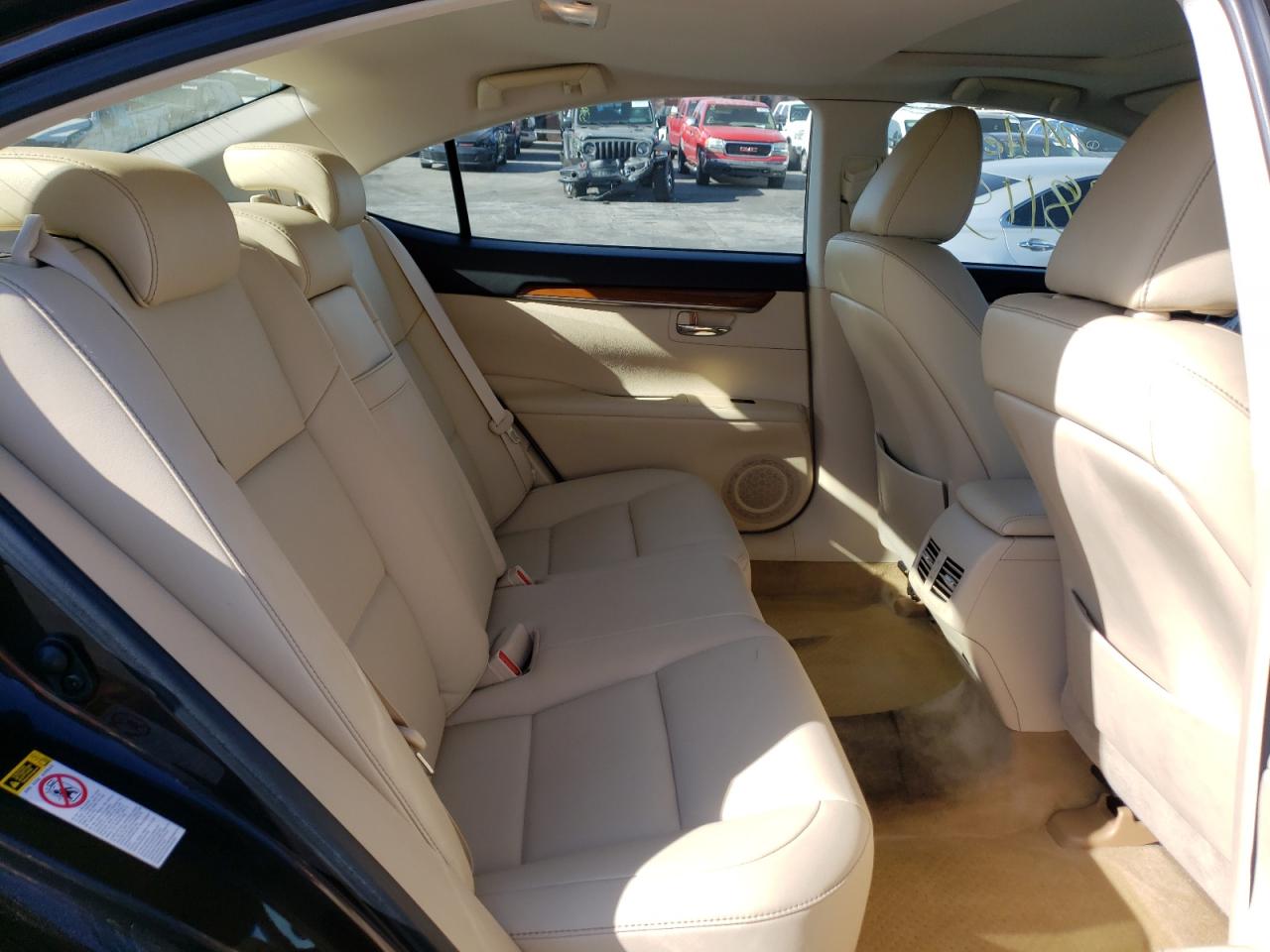 Photo 6 from auction – 2013 LEXUS ES 300H with VIN JTHBW1GG1D2008990