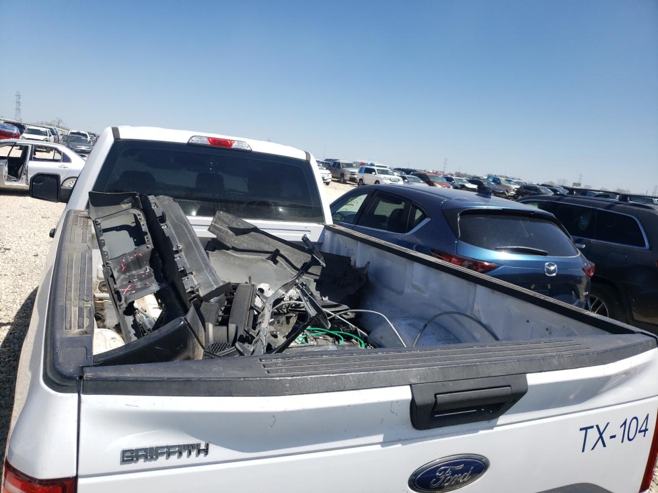 Photo 6 from auction – 2016 FORD F150 with VIN 1FTMF1C87GKD04433