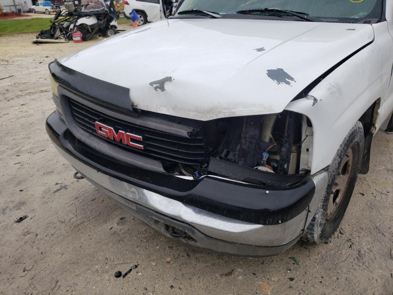 Photo 9 from auction – 2000 GMC NEW SIERRA with VIN 1GTEC14W6YE183775