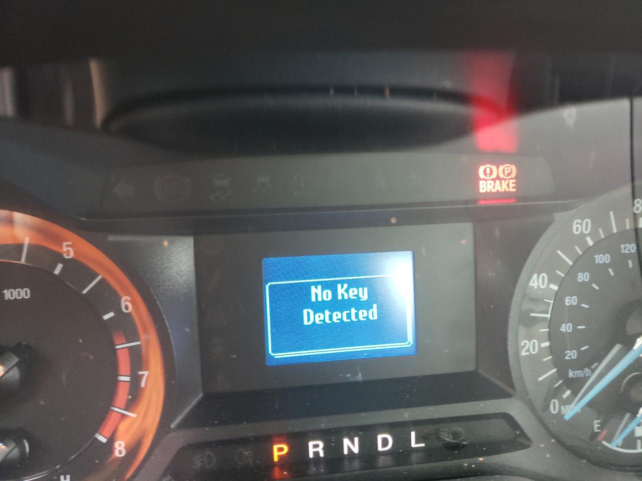 Photo 8 from auction – 2017 FORD FUSION S with VIN 3FA6P0G75HR241868