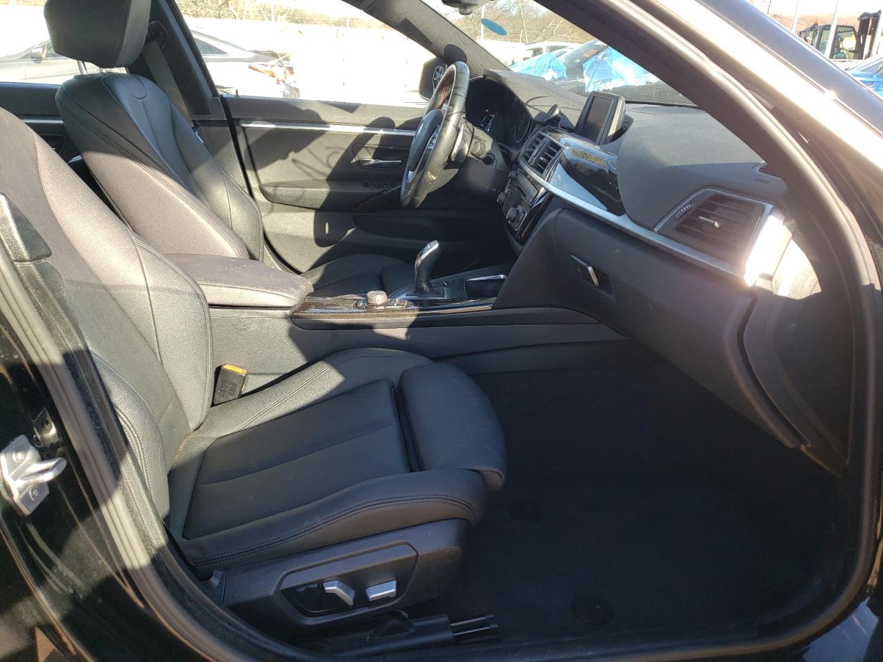 Photo 5 from auction – 2018 BMW 430XI GRAN with VIN WBA4J3C5XJBG96878