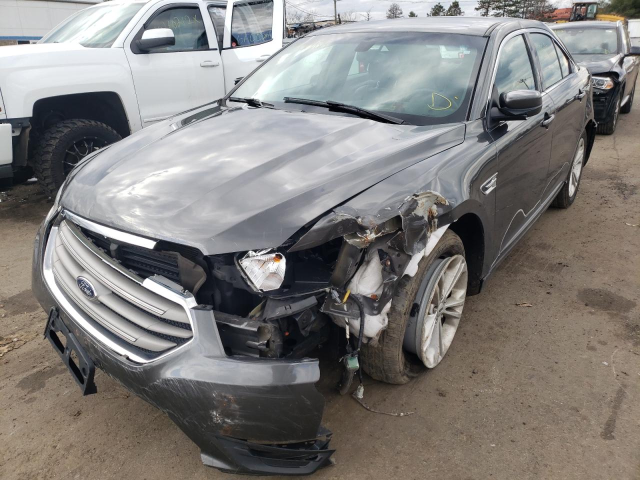 Photo 2 from auction – 2017 FORD TAURUS SEL with VIN 1FAHP2E88HG113681