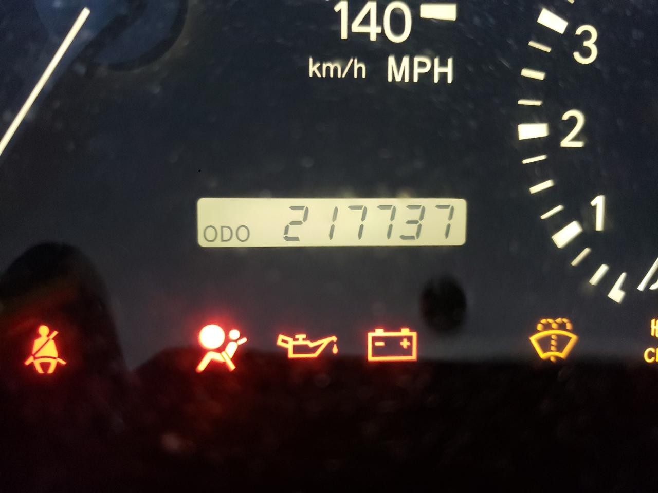 Photo 8 from auction – 2000 LEXUS RX 300 with VIN JT6GF10U1Y0077792