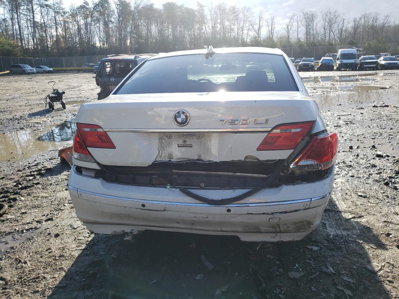 Photo 9 from auction – 2006 BMW 750 LI with VIN WBAHN83566DT59880