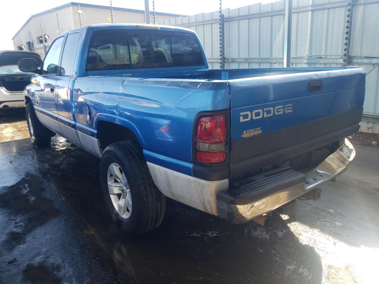 Photo 3 from auction – 1998 DODGE RAM 1500 with VIN 3B7HC13Y9WG226821
