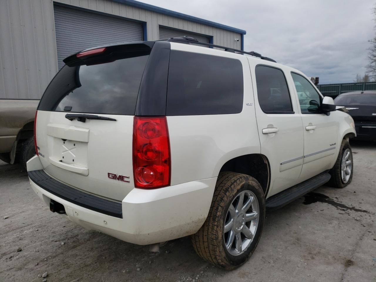 Photo 4 from auction – 2012 GMC YUKON SLT with VIN 1GKS2CE05CR160795
