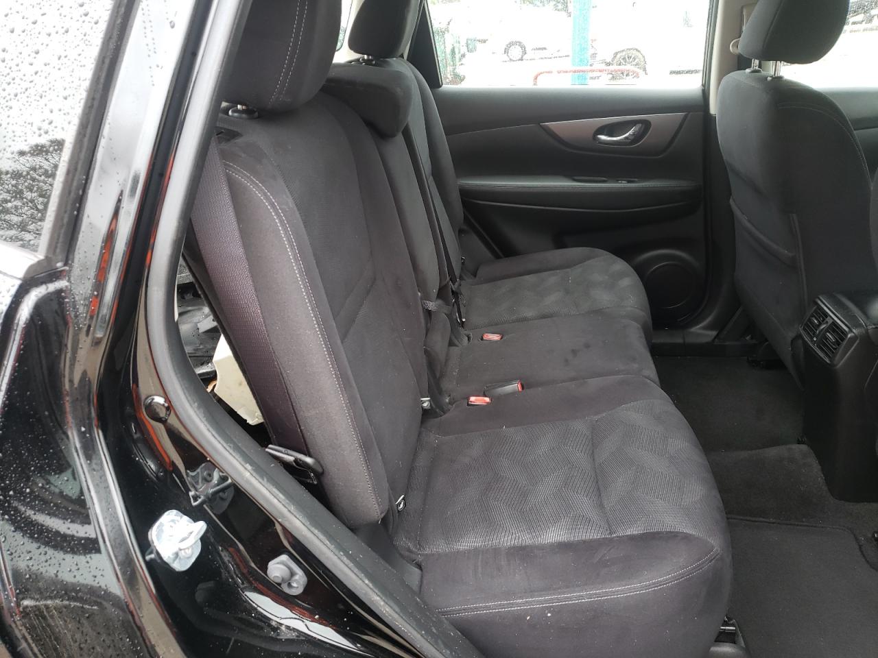 Photo 6 from auction – 2016 NISSAN ROGUE S with VIN JN8AT2MV2GW152158