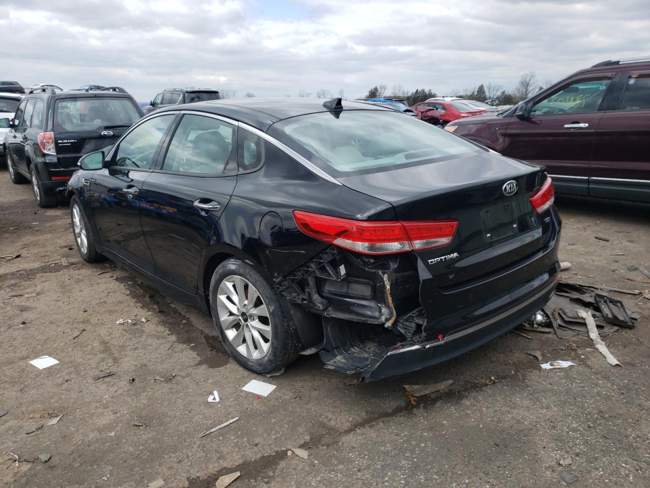 Photo 3 from auction – 2017 KIA OPTIMA EX with VIN 5XXGU4L37HG175209