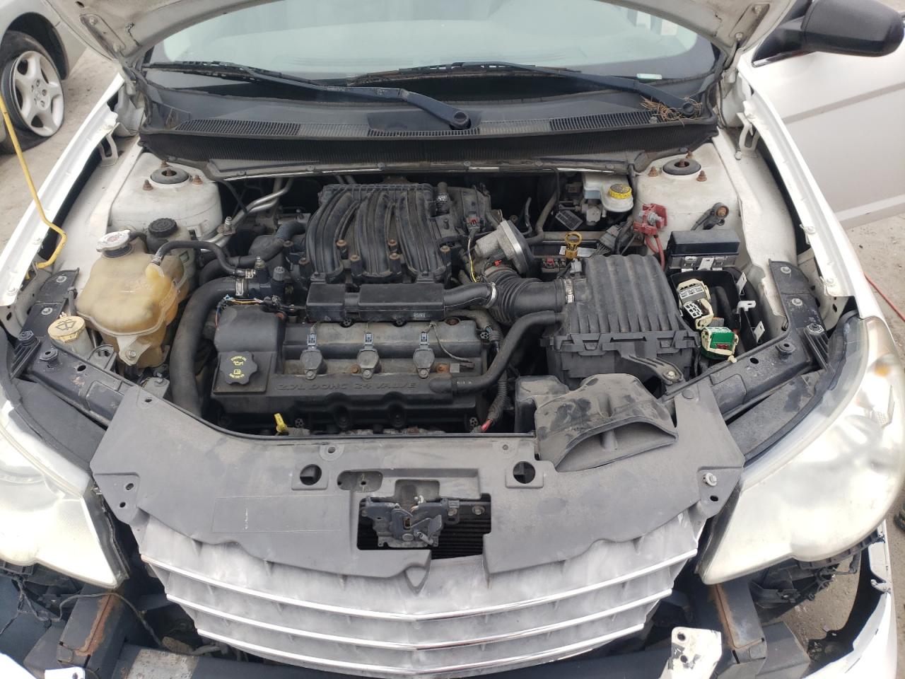 Photo 7 from auction – 2008 CHRYSLER SEBRING LX with VIN 1C3LC46R78N174202