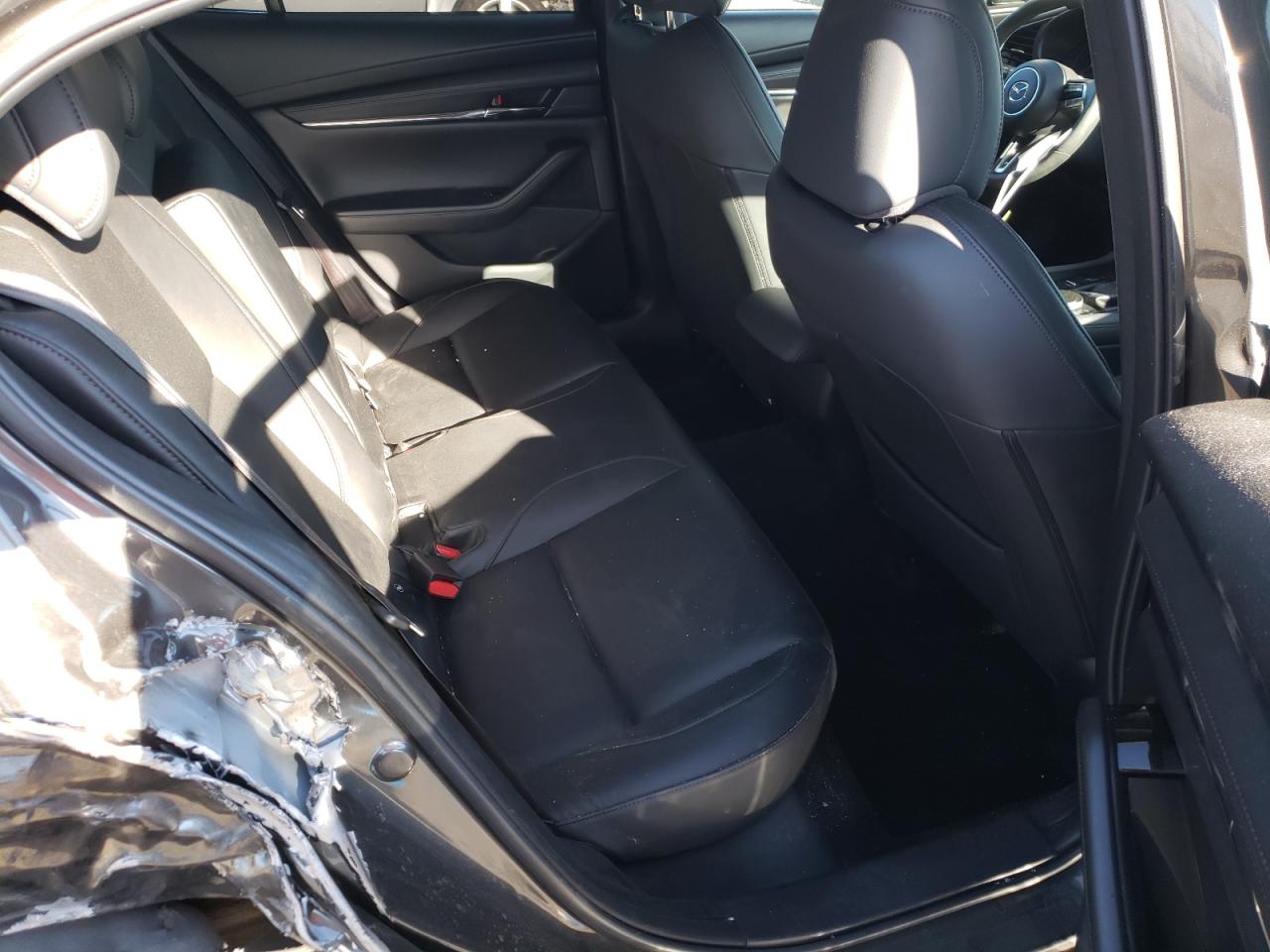 Photo 6 from auction – 2021 MAZDA 3 with VIN JM1BPBAY4M1312908