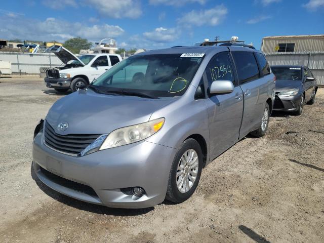 Photo 2 from auction – 2012 TOYOTA SIENNA XLE with VIN 5TDYK3DC4CS206457