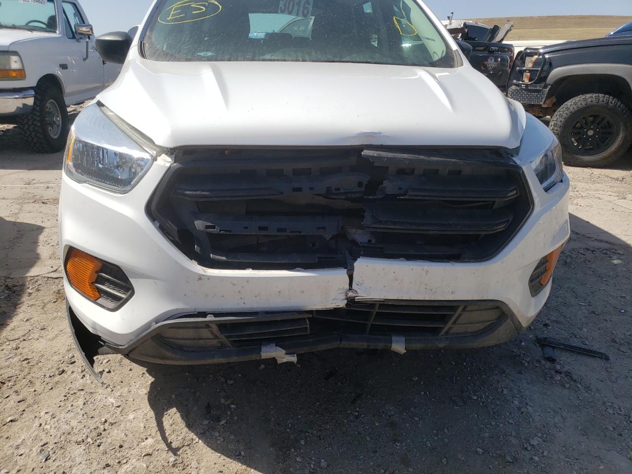 Photo 9 from auction – 2017 FORD ESCAPE S with VIN 1FMCU0F73HUD81879