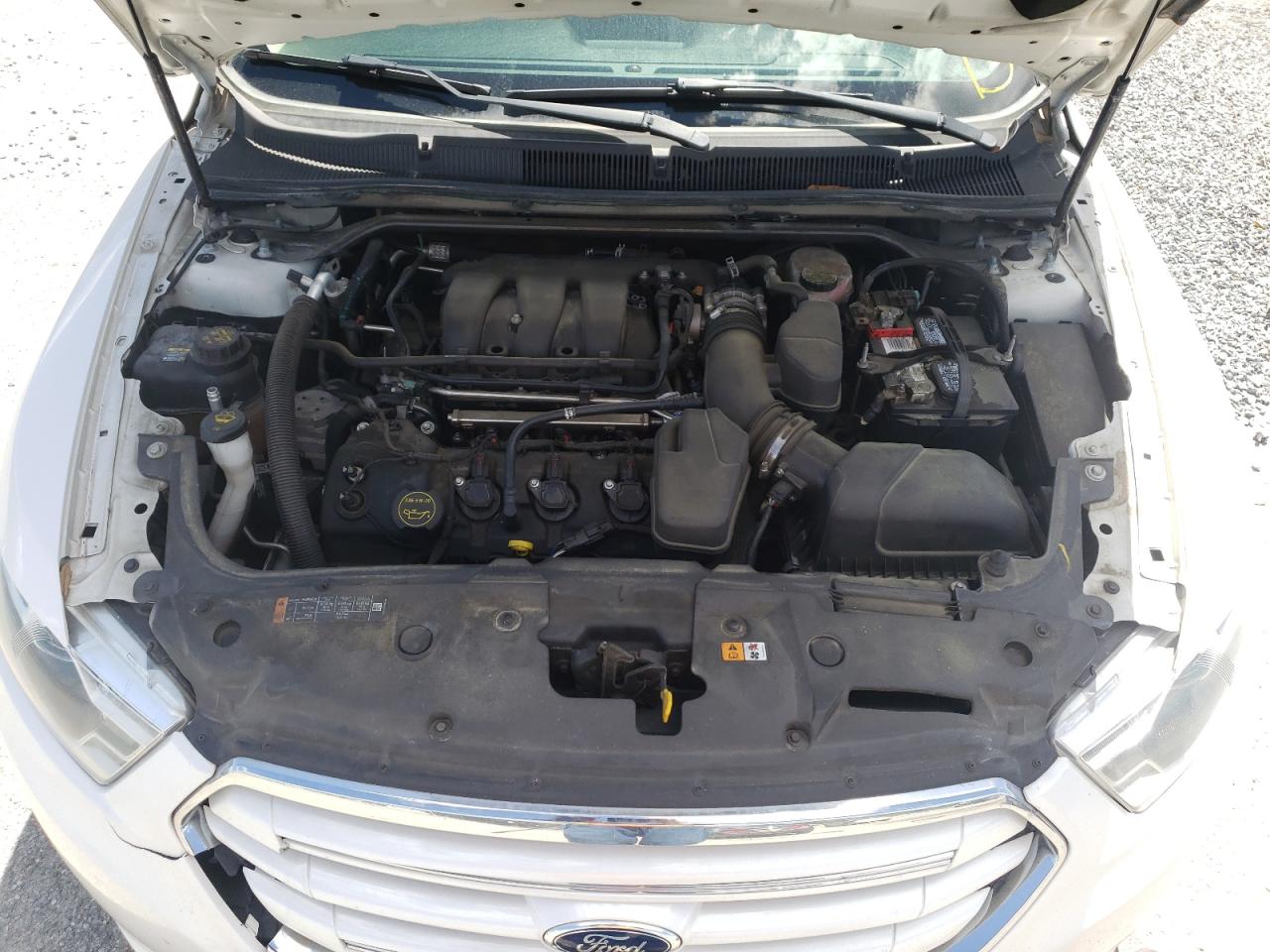 Photo 7 from auction – 2015 FORD TAURUS LIM with VIN 1FAHP2F84FG147967