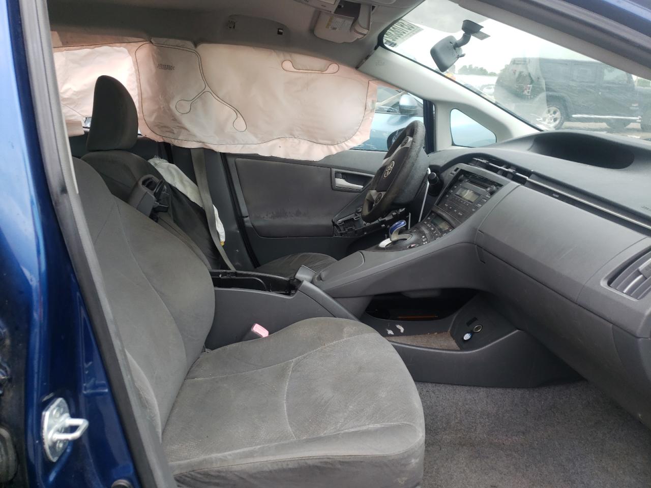 Photo 5 from auction – 2010 TOYOTA PRIUS with VIN JTDKN3DU8A0187448