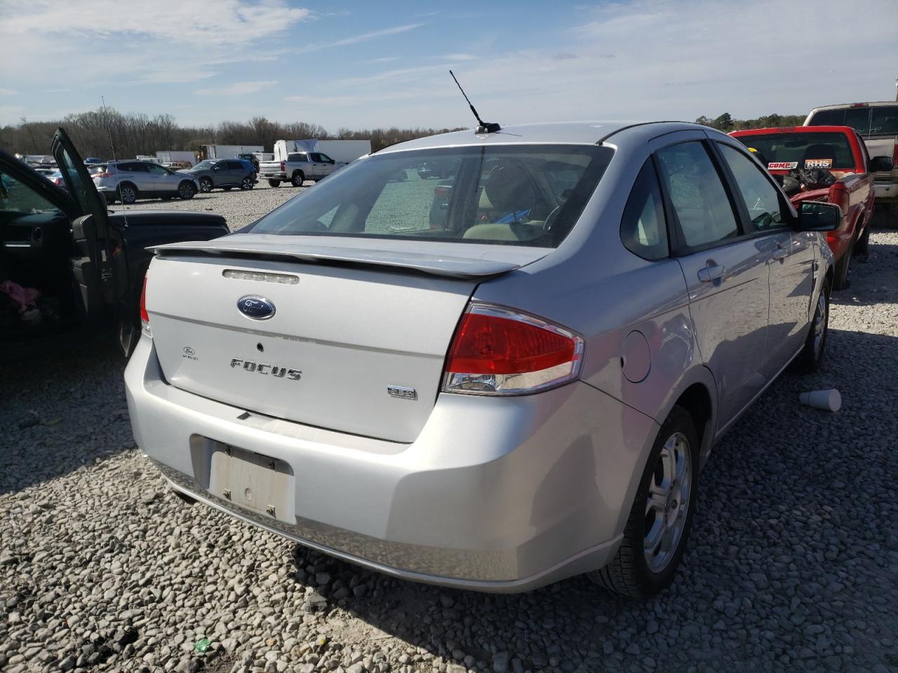 Photo 4 from auction – 2008 FORD FOCUS SE with VIN 1FAHP35NX8W227764
