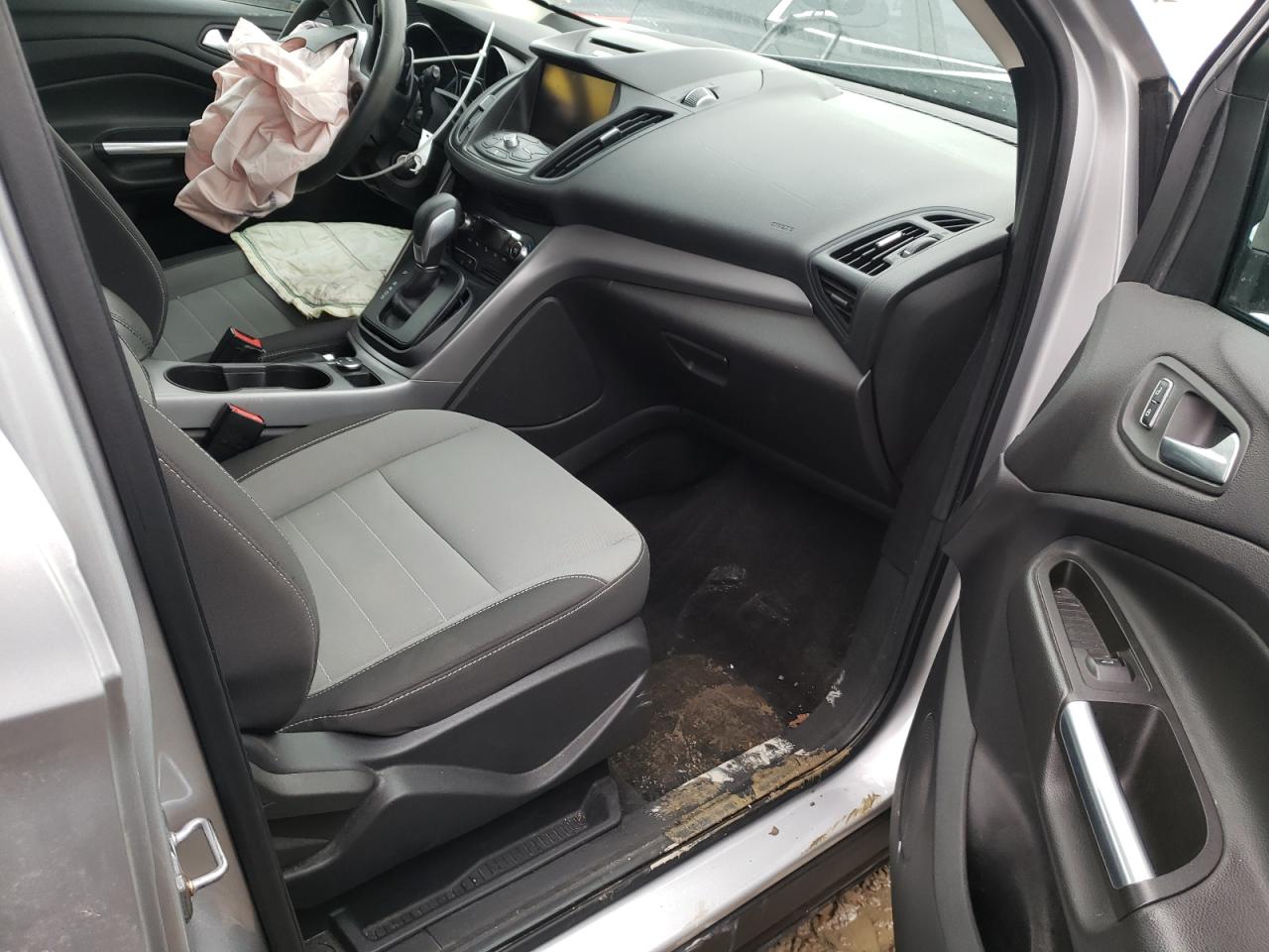 Photo 5 from auction – 2014 FORD ESCAPE SE with VIN 1FMCU0GX4EUC19253