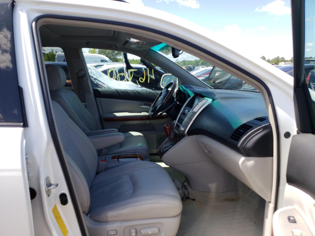 Photo 5 from auction – 2008 LEXUS RX 350 with VIN 2T2GK31U88C044322