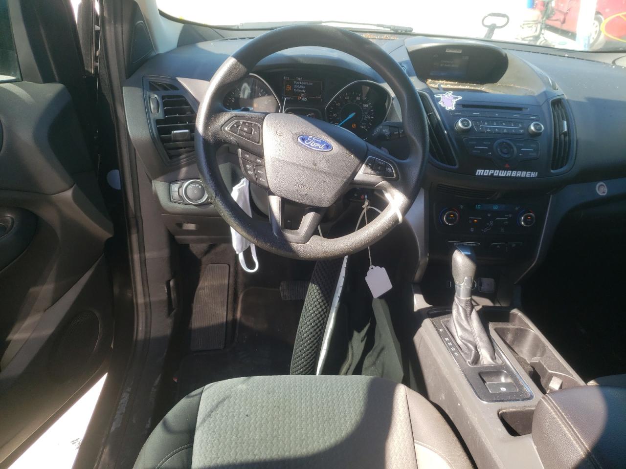 Photo 9 from auction – 2017 FORD ESCAPE SE with VIN 1FMCU0G9XHUC03631