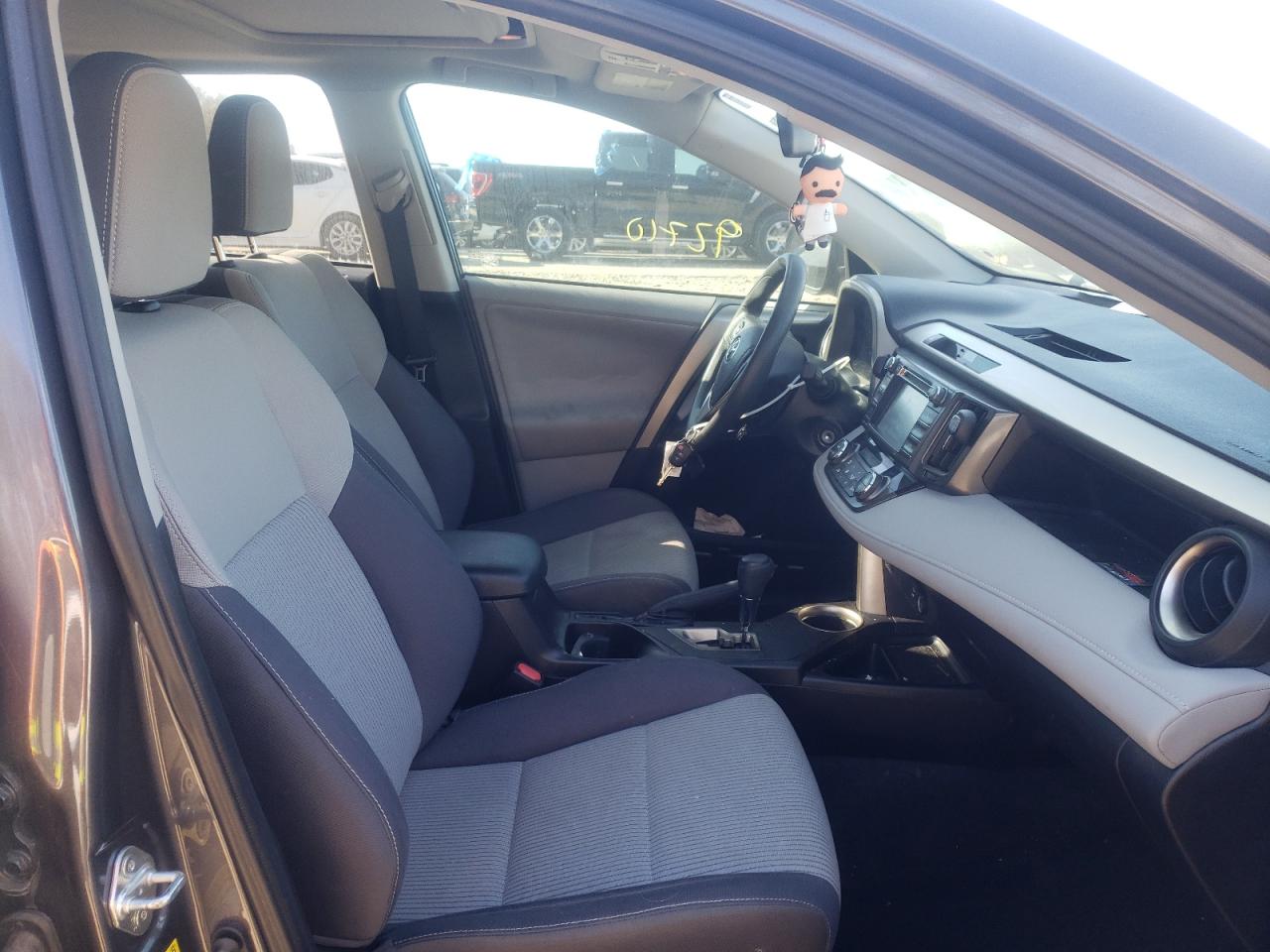 Photo 5 from auction – 2013 TOYOTA RAV4 XLE with VIN 2T3WFREV3DW069431