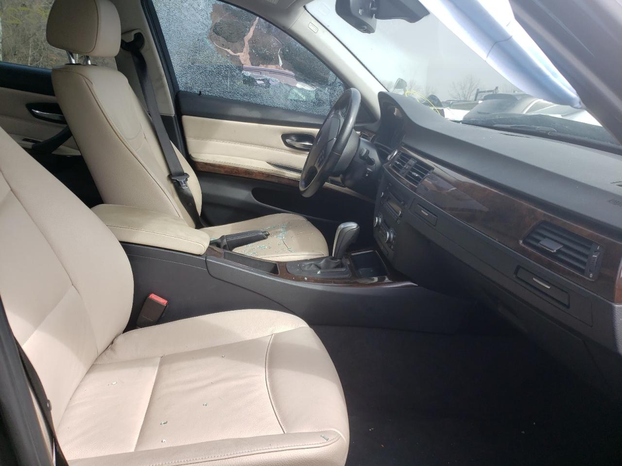 Photo 5 from auction – 2011 BMW 328 XI SUL with VIN WBAPK5C5XBA994101