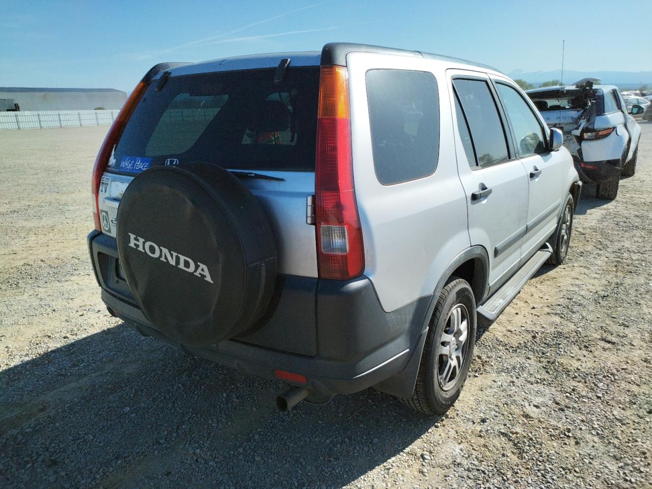 Photo 4 from auction – 2003 HONDA CR-V EX with VIN JHLRD78833C019386