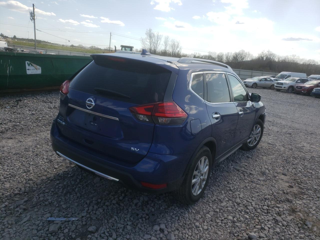 Photo 4 from auction – 2017 NISSAN ROGUE S with VIN 5N1AT2MT8HC766303