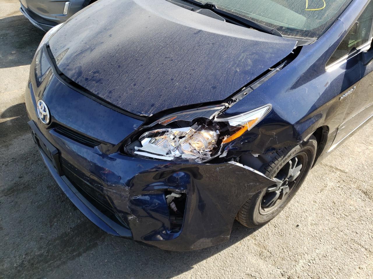 Photo 9 from auction – 2015 TOYOTA PRIUS with VIN JTDKN3DUXF1922741
