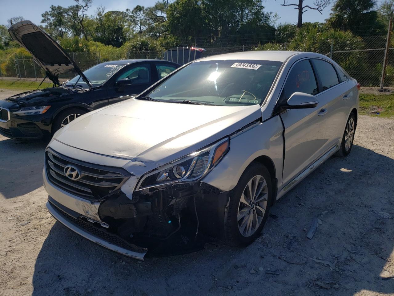 Photo 2 from auction – 2016 HYUNDAI SONATA SPO with VIN 5NPE34AF8GH332174