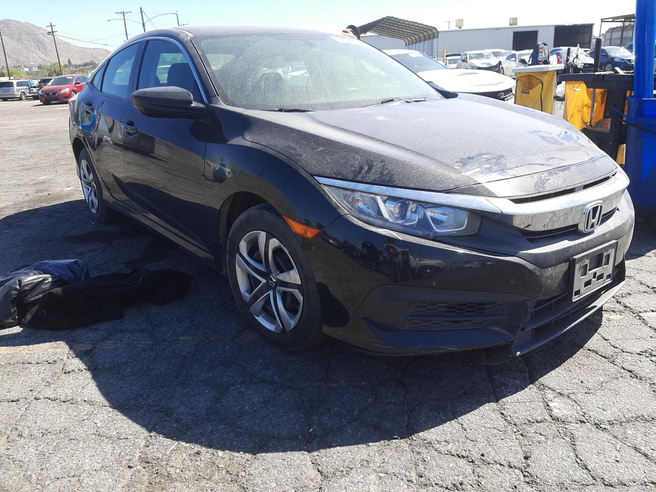 HONDA CIVIC LX 2018 with VIN 2HGFC2F53JH554017 - Photo from auction