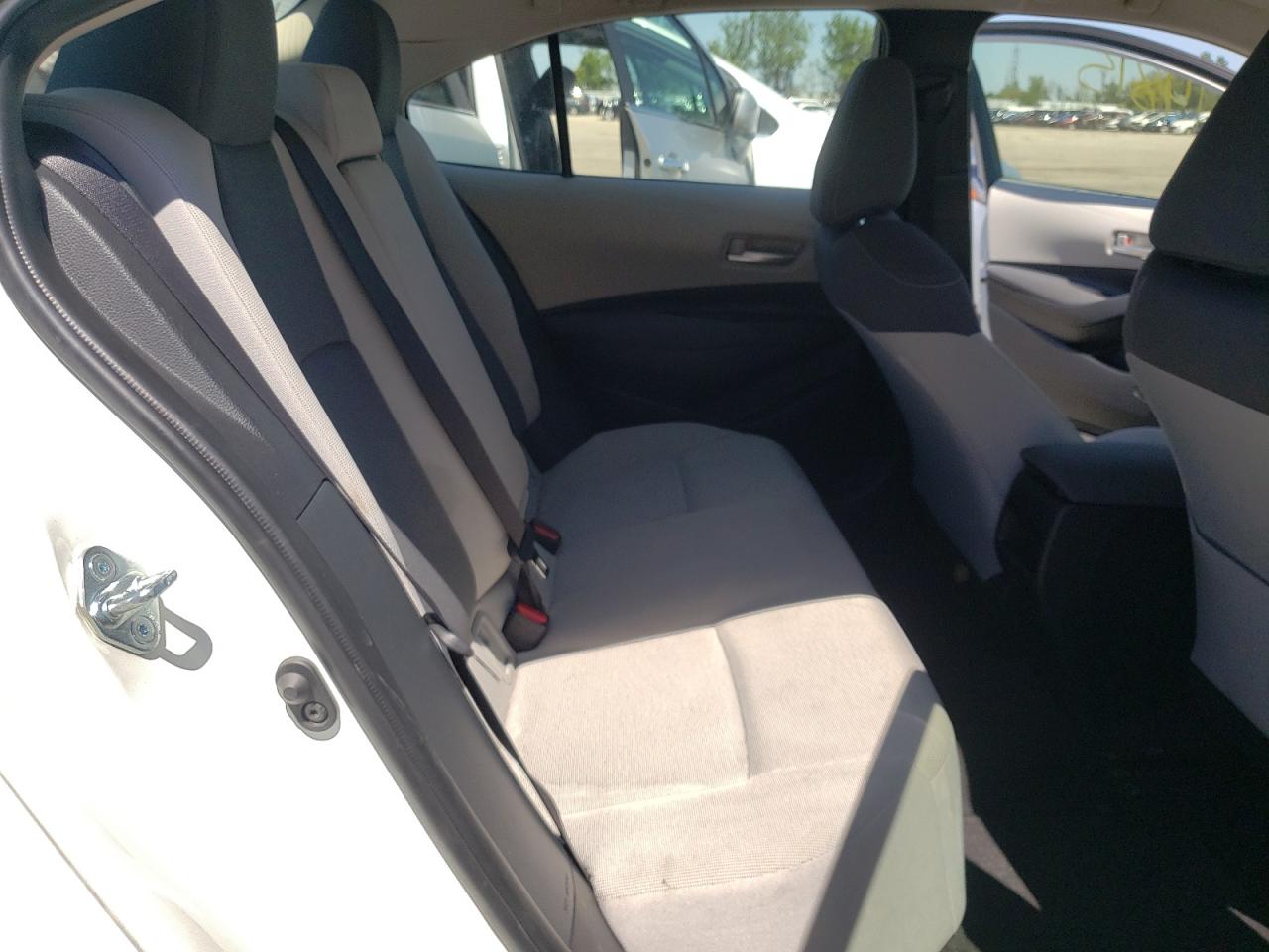 Photo 6 from auction – 2021 TOYOTA COROLLA LE with VIN JTDEPMAEXMJ166416