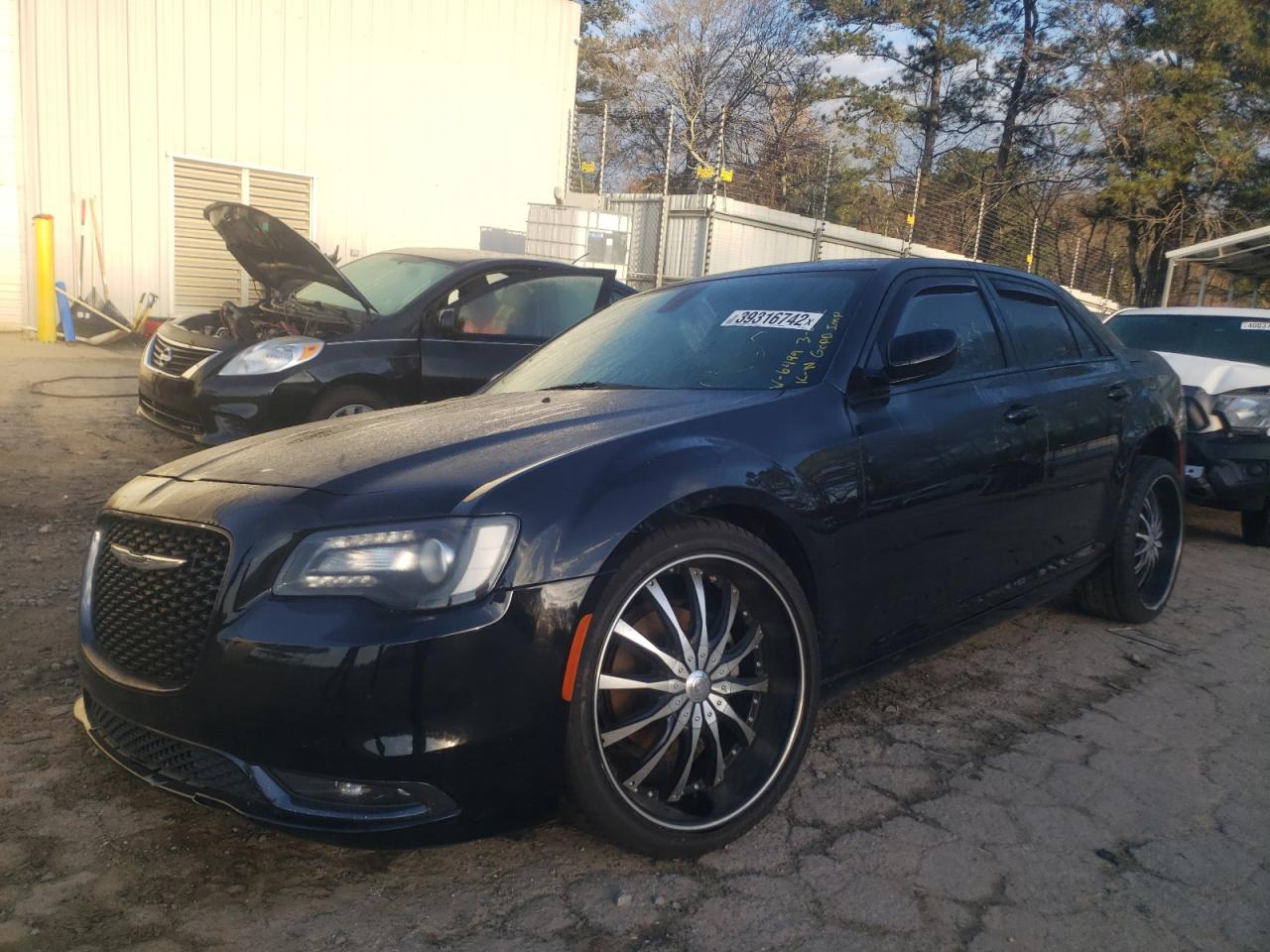 Photo 2 from auction – 2015 CHRYSLER 300 S with VIN 2C3CCABG3FH786499