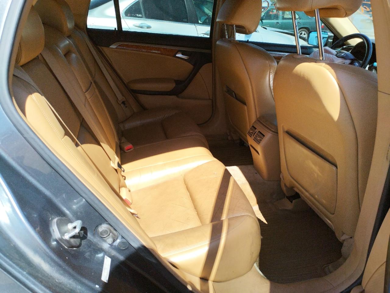 Photo 6 from auction – 2005 ACURA TL with VIN 19UUA66215A022358